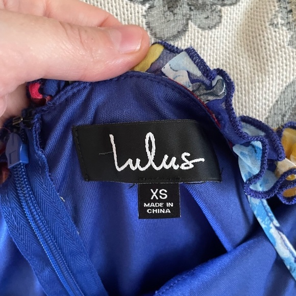 Lulus VACAY SERA SERA BLUE FLORAL MIDI DRESS NWT - Picture 7 of 8